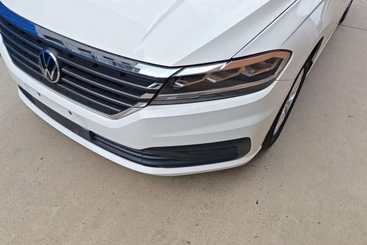 Used Volkswagen Lavida 2019 1.5L Automatic Comfort Edition China VI Standard Left Front Headlight