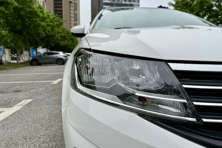 Used Volkswagen Lavida 2019 Lavida Start 1.5L Automatic Trendy Version China VI Standard Left Front Headlight