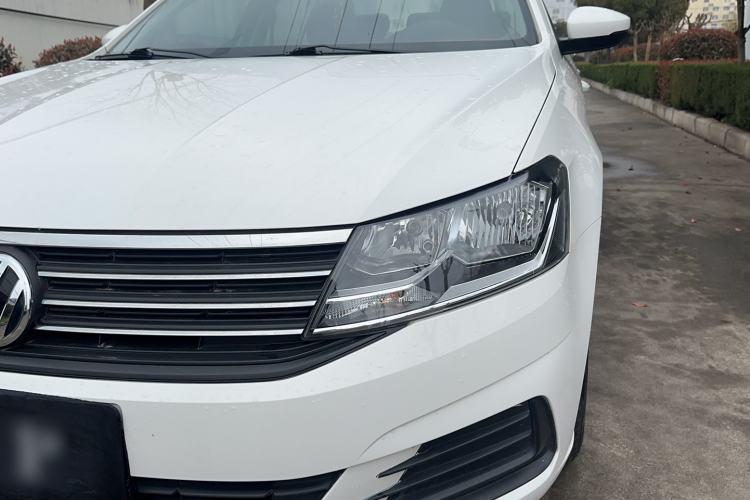 Used Volkswagen Lavida 2019 Lavida Start 1.5L Manual Fashion Edition China VI Standard Left Front Headlight