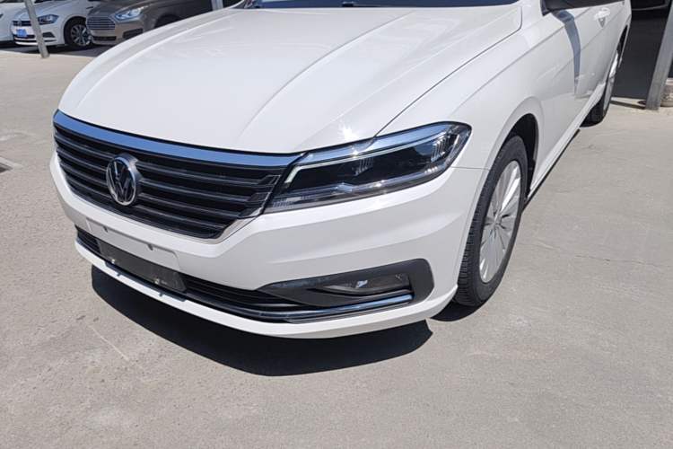 Used Volkswagen Lavida 2019 280TSI DSG Comfort Edition China VI standard Left Front Headlight