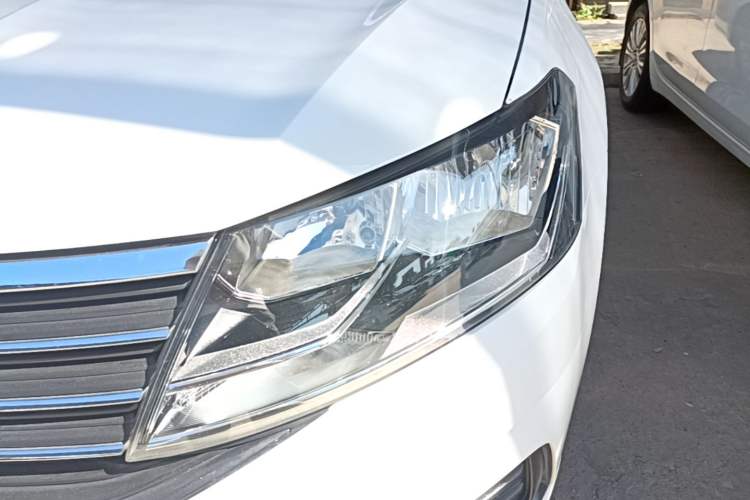 Used Volkswagen Lavida 2019 Lavida Start 1.5L Automatic Trendy Version China VI Standard Left Front Headlight
