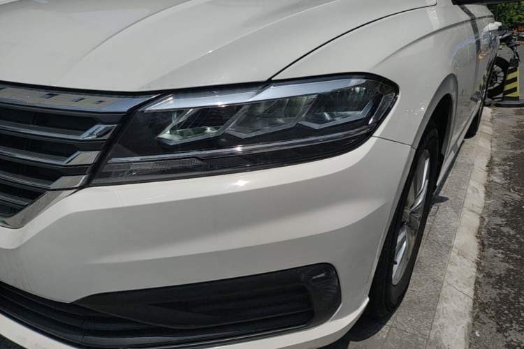 Used Volkswagen Lavida 2019 1.5L Automatic Fashion Edition China VI Left Front Headlight