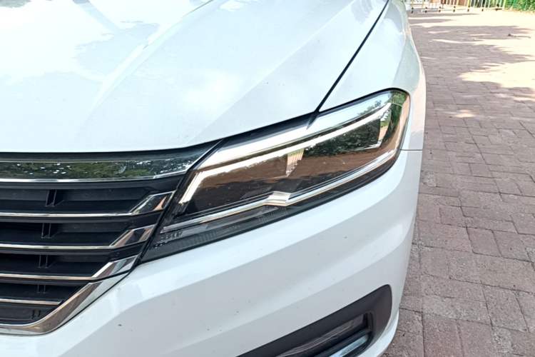 Used Volkswagen Lavida 2019 1.5L Automatic Comfort Edition China VI Standard Left Front Headlight
