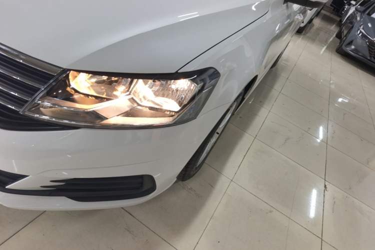 Used Volkswagen Lavida 2019 Lavida Start 1.5L Automatic Trendy Version China VI Standard Left Front Headlight
