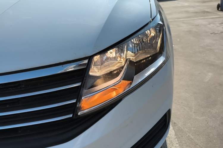 Used Volkswagen Lavida 2019 Lavida Start 1.5L Automatic Trendy Version China VI Standard Left Front Headlight