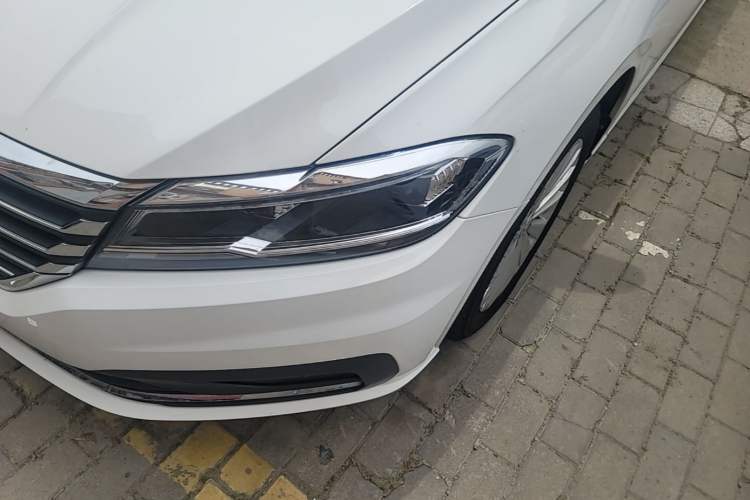 Used Volkswagen Lavida 2019 1.5L Automatic Comfort Edition China VI Standard Left Front Headlight