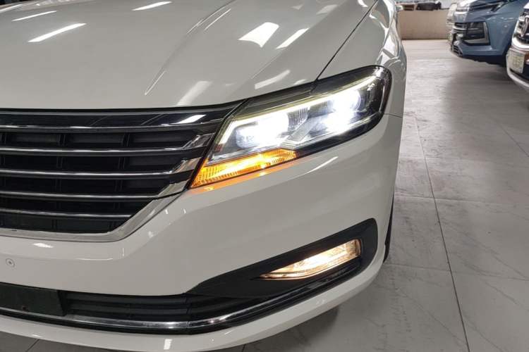 Used Volkswagen Lavida 2019 1.5L Automatic Comfort Edition China VI Standard Left Front Headlight