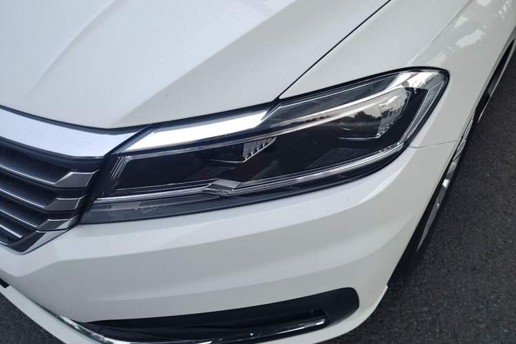 Used Volkswagen Lavida 2019 280TSI DSG Comfort Edition China VI standard Left Front Headlight