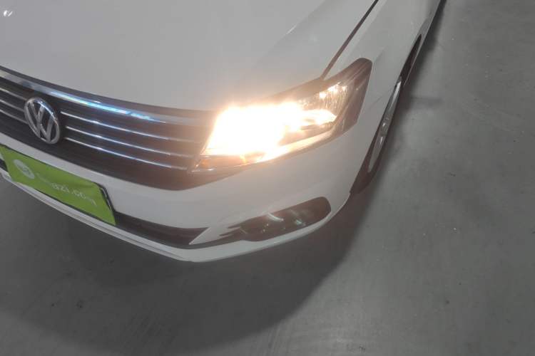 Used Volkswagen Lavida 2019 Lavida Start 1.5L Automatic Trendy Version China VI Standard Left Front Headlight