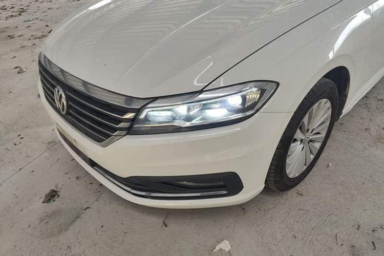 Used Volkswagen Lavida 2019 280TSI DSG Comfort Edition China VI standard Left Front Headlight