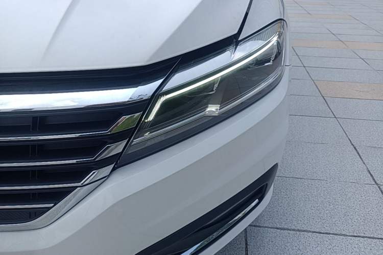 Used Volkswagen Lavida 2019 280TSI DSG Comfort Edition China VI standard Left Front Headlight