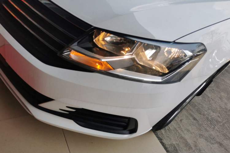 Used Volkswagen Lavida 2019 Lavida Start 1.5L Automatic Trendy Version China VI Standard Left Front Headlight