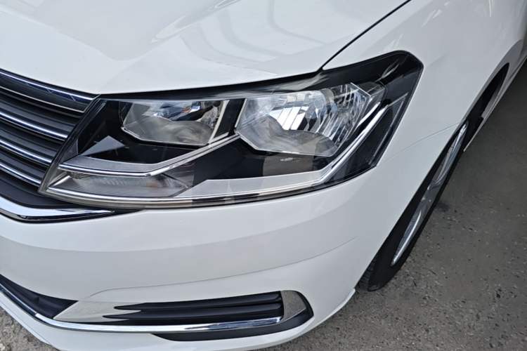 Used Volkswagen Lavida 2019 Lavida Start 1.5L Automatic Comfort Edition China VI Standard Left Front Headlight