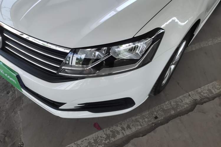 Used Volkswagen Lavida 2019 Lavida Start 1.5L Manual Fashion Edition China VI Standard Left Front Headlight