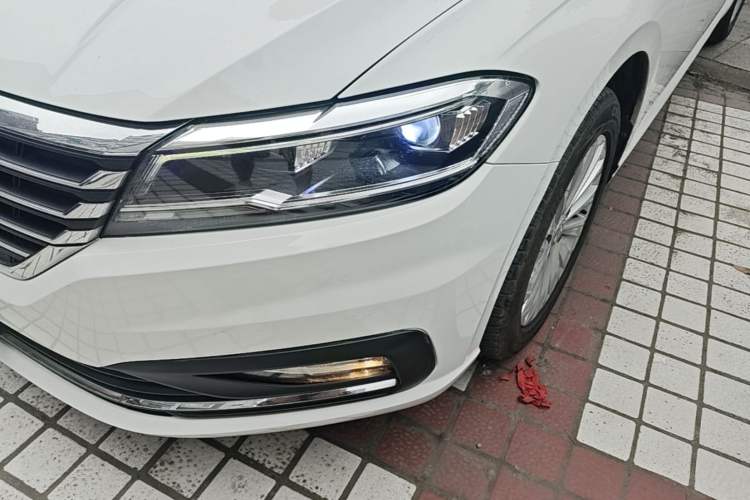 Used Volkswagen Lavida 2019 280TSI DSG Comfort Edition China VI standard Left Front Headlight