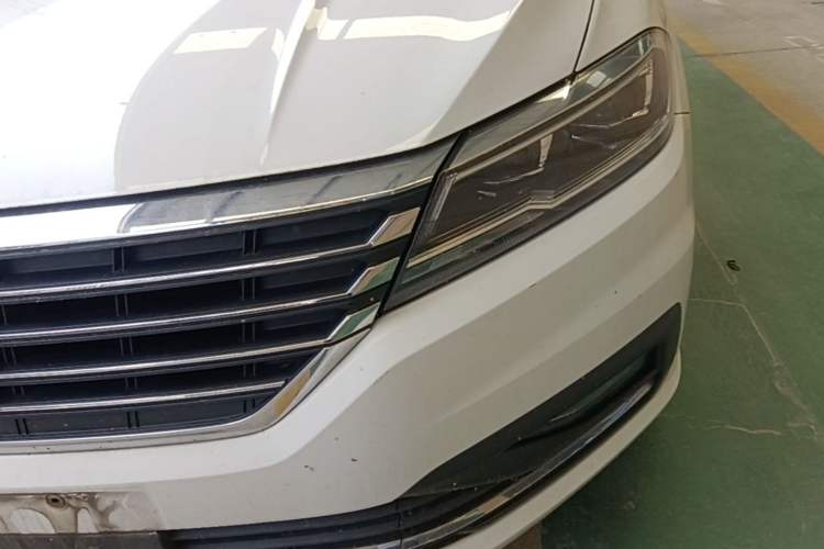 Used Volkswagen Lavida 2019 1.5L Automatic Comfort Edition China VI Standard Left Front Headlight