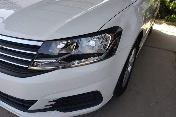 Used Volkswagen Lavida 2019 Lavida Start 1.5L Automatic Trendy Version China VI Standard Left Front Headlight