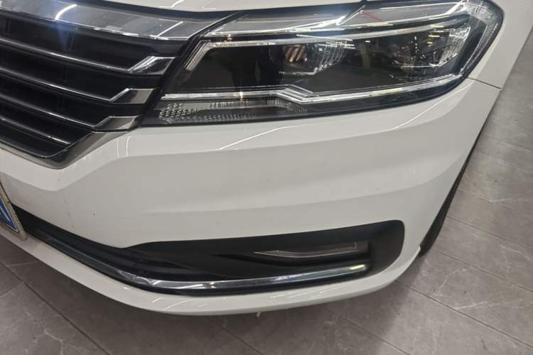 Used Volkswagen Lavida 2019 1.5L Automatic Comfort Edition China VI Standard Left Front Headlight