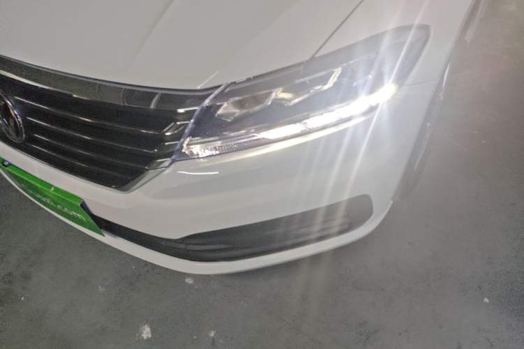 Used Volkswagen Lavida 2019 1.5L Automatic Fashion Edition China VI Left Front Headlight