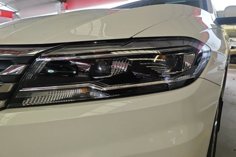Used Volkswagen Lavida 2019 280TSI DSG Comfort Edition China VI standard Left Front Headlight