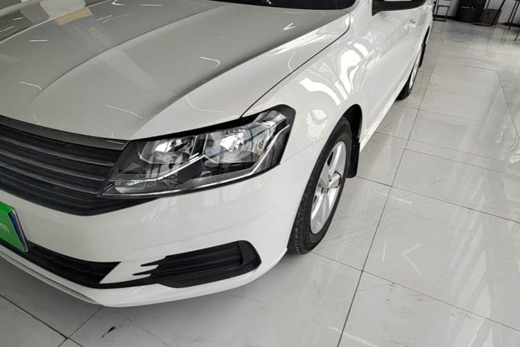 Used Volkswagen Lavida 2019 Lavida Start 1.5L Automatic Trendy Version China VI Standard Left Front Headlight