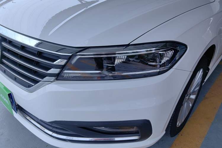 Used Volkswagen Lavida 2019 280TSI DSG Comfort Edition China VI standard Left Front Headlight
