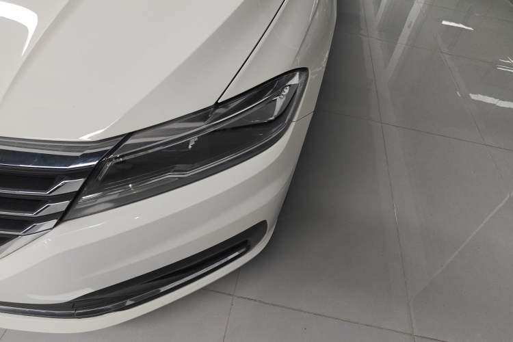 Used Volkswagen Lavida 2019 1.5L Automatic Comfort Edition China VI Standard Left Front Headlight