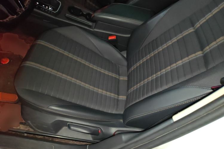 Used Volkswagen Lavida 2019 280TSI DSG Comfort Edition China VI standard Left Front Seat