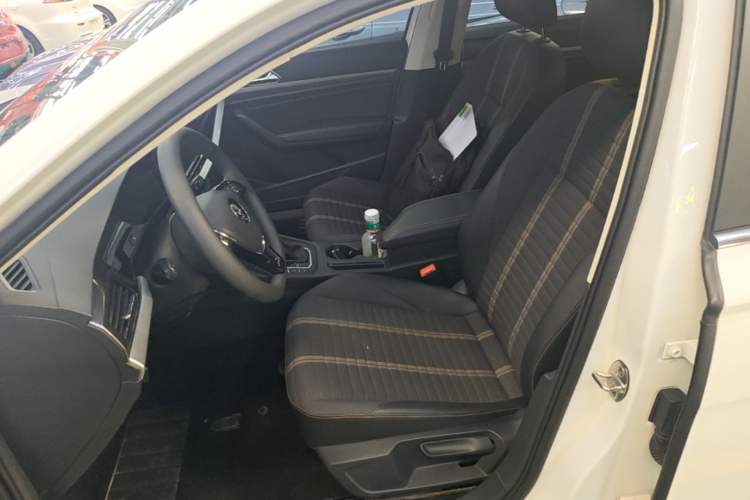 Used Volkswagen Lavida 2019 280TSI DSG Comfort Edition China VI standard Left Front Seat