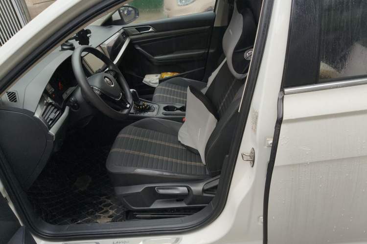 Used Volkswagen Lavida 2019 280TSI DSG Comfort Edition China VI standard Left Front Seat
