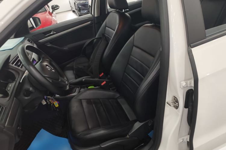Used Volkswagen Lavida 2019 Lavida Start 1.5L Automatic Trendy Version China VI Standard Left Front Seat