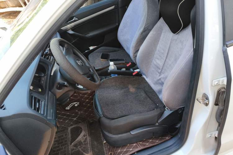Used Volkswagen Lavida 2019 Lavida Start 1.5L Manual Fashion Edition China VI Standard Left Front Seat