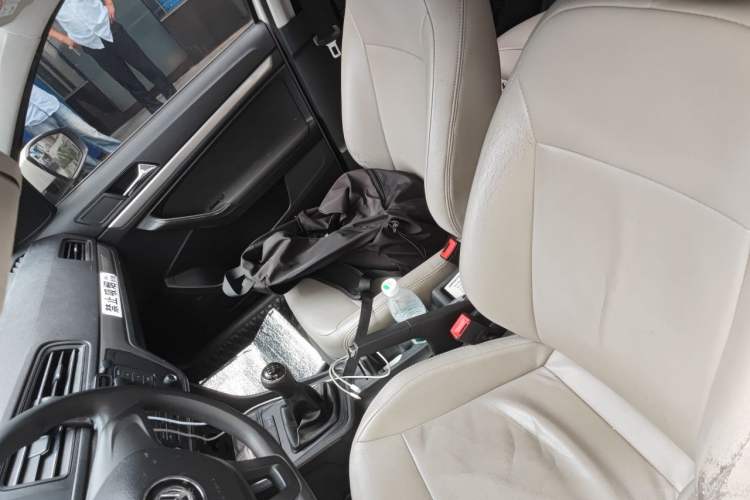 Used Volkswagen Lavida 2019 1.5L Manual Comfort Edition China VI Standard Left Front Seat