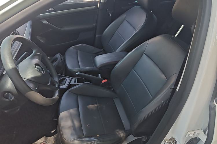Used Volkswagen Lavida 2019 Lavida Start 1.5L Automatic Trendy Version China VI Standard Left Front Seat