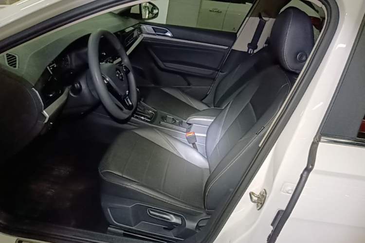 Used Volkswagen Lavida 2019 1.5L Automatic Comfort Edition China VI Standard Left Front Seat