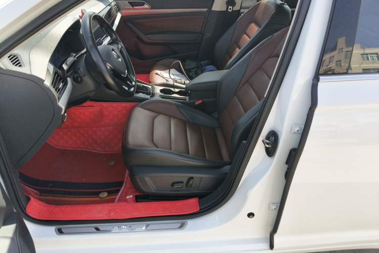 Used Volkswagen Lavida 2019 280TSI DSG Luxury Edition China VI Standard Left Front Seat