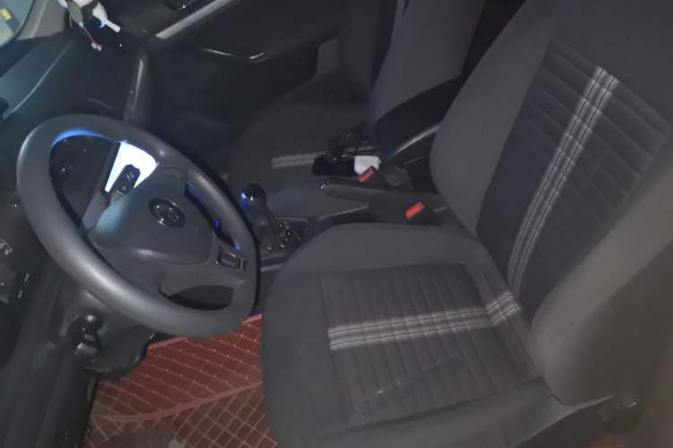 Used Volkswagen Lavida 2019 Lavida Start 1.5L Manual Fashion Edition China VI Standard Left Front Seat