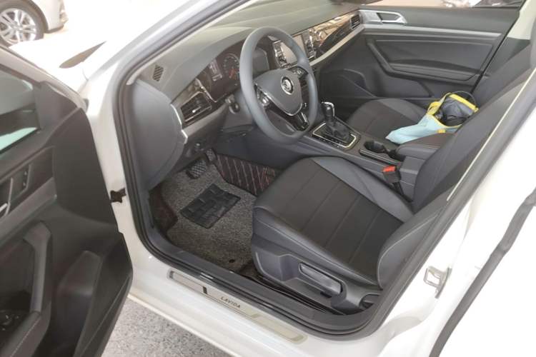 Used Volkswagen Lavida 2019 1.5L Automatic Comfort Edition China VI Standard Left Front Seat