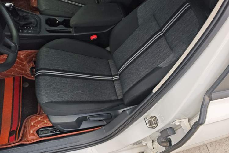 Used Volkswagen Lavida 2019 1.5L Automatic Fashion Edition China VI Left Front Seat