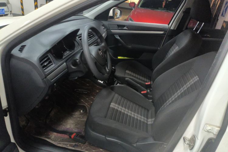 Used Volkswagen Lavida 2019 Lavida Start 1.5L Manual Fashion Edition China VI Standard Left Front Seat