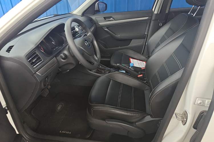Used Volkswagen Lavida 2019 Lavida Start 1.5L Automatic Trendy Version China VI Standard Left Front Seat