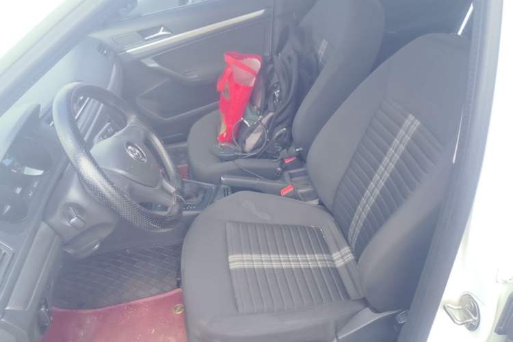Used Volkswagen Lavida 2019 Lavida Start 1.5L Automatic Trendy Version China VI Standard Left Front Seat