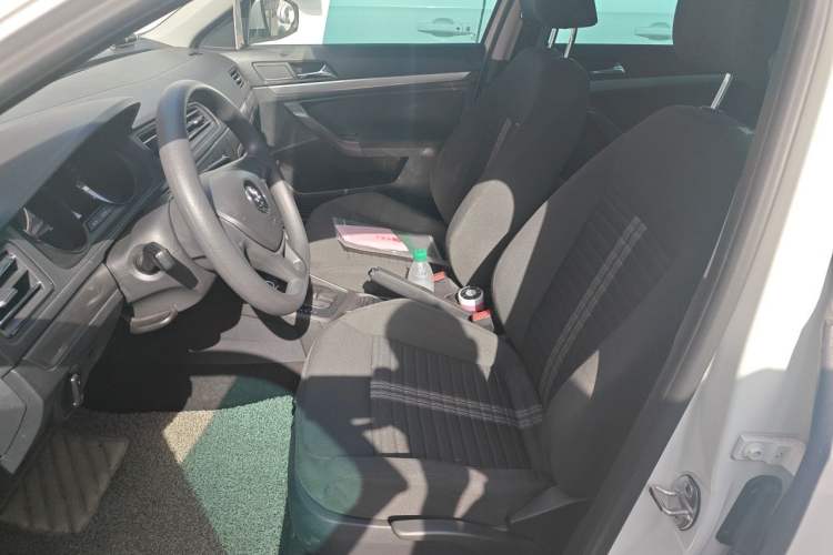 Used Volkswagen Lavida 2019 Lavida Start 1.5L Automatic Trendy Version China VI Standard Left Front Seat