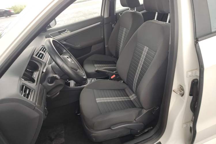 Used Volkswagen Lavida 2019 Lavida Start 1.5L Automatic Trendy Version China VI Standard Left Front Seat
