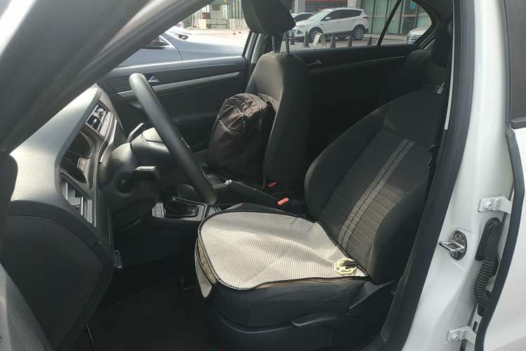 Used Volkswagen Lavida 2019 Lavida Start 1.5L Automatic Trendy Version China VI Standard Left Front Seat