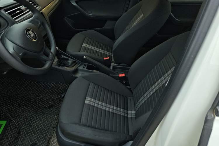 Used Volkswagen Lavida 2019 Lavida Start 1.5L Automatic Trendy Version China VI Standard Left Front Seat