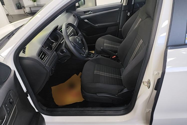 Used Volkswagen Lavida 2019 Lavida Start 1.5L Automatic Trendy Version China VI Standard Left Front Seat