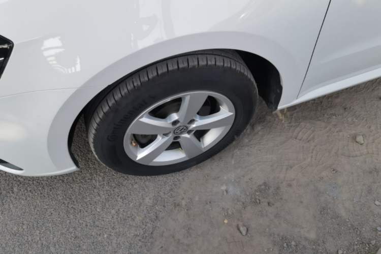 Used Volkswagen Lavida 2019 Lavida Start 1.5L Automatic Trendy Version China VI Standard Left Front Wheel Hub