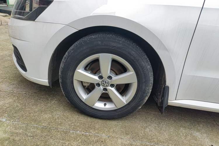 Used Volkswagen Lavida 2019 Lavida Start 1.5L Automatic Trendy Version China VI Standard Left Front Wheel Hub
