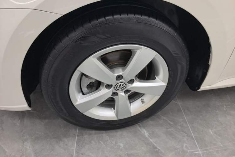 Used Volkswagen Lavida 2019 Lavida Start 1.5L Automatic Trendy Version China VI Standard Left Front Wheel Hub